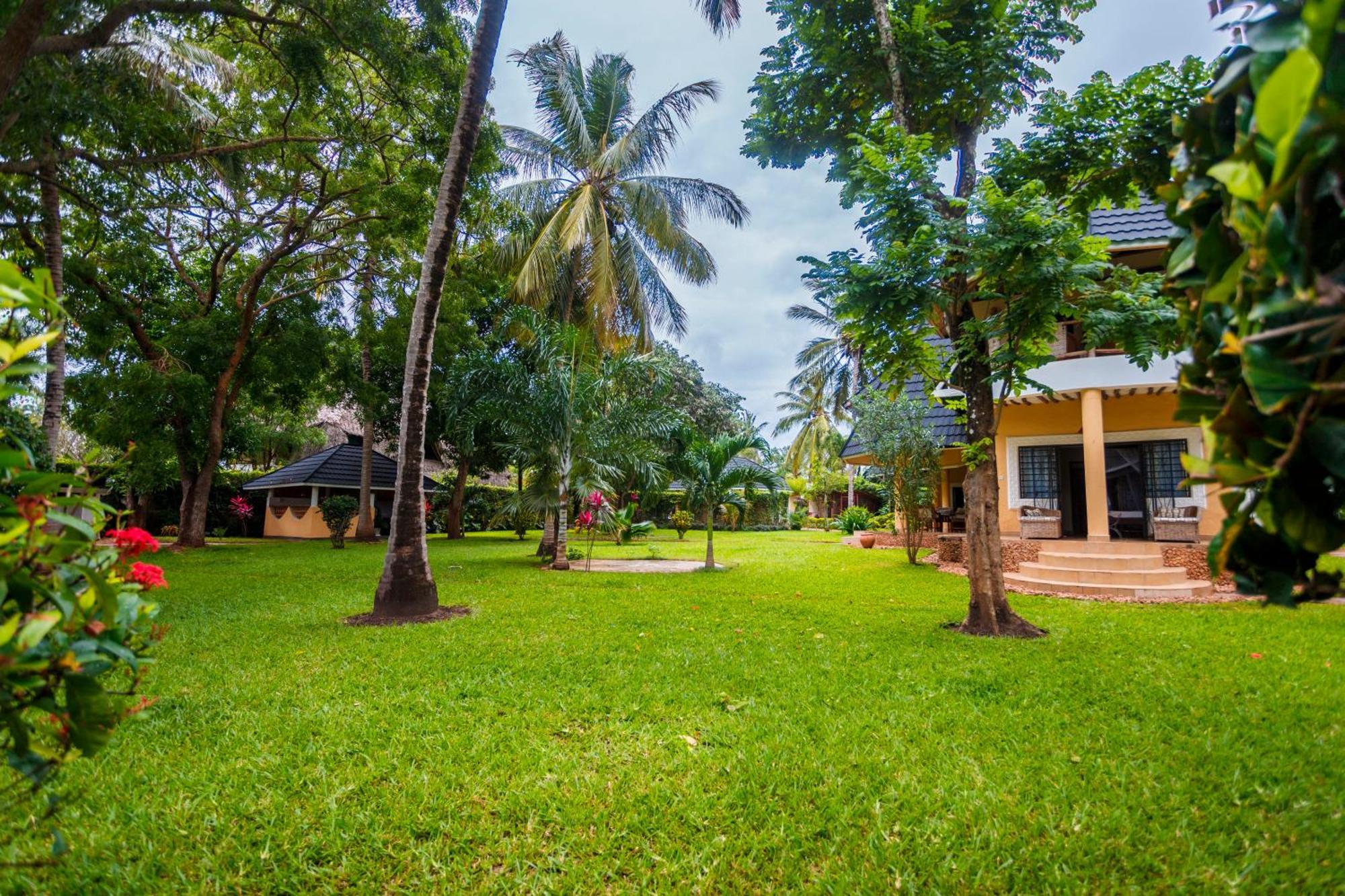 Diani Beach-Villa Kirsch Galu المظهر الخارجي الصورة